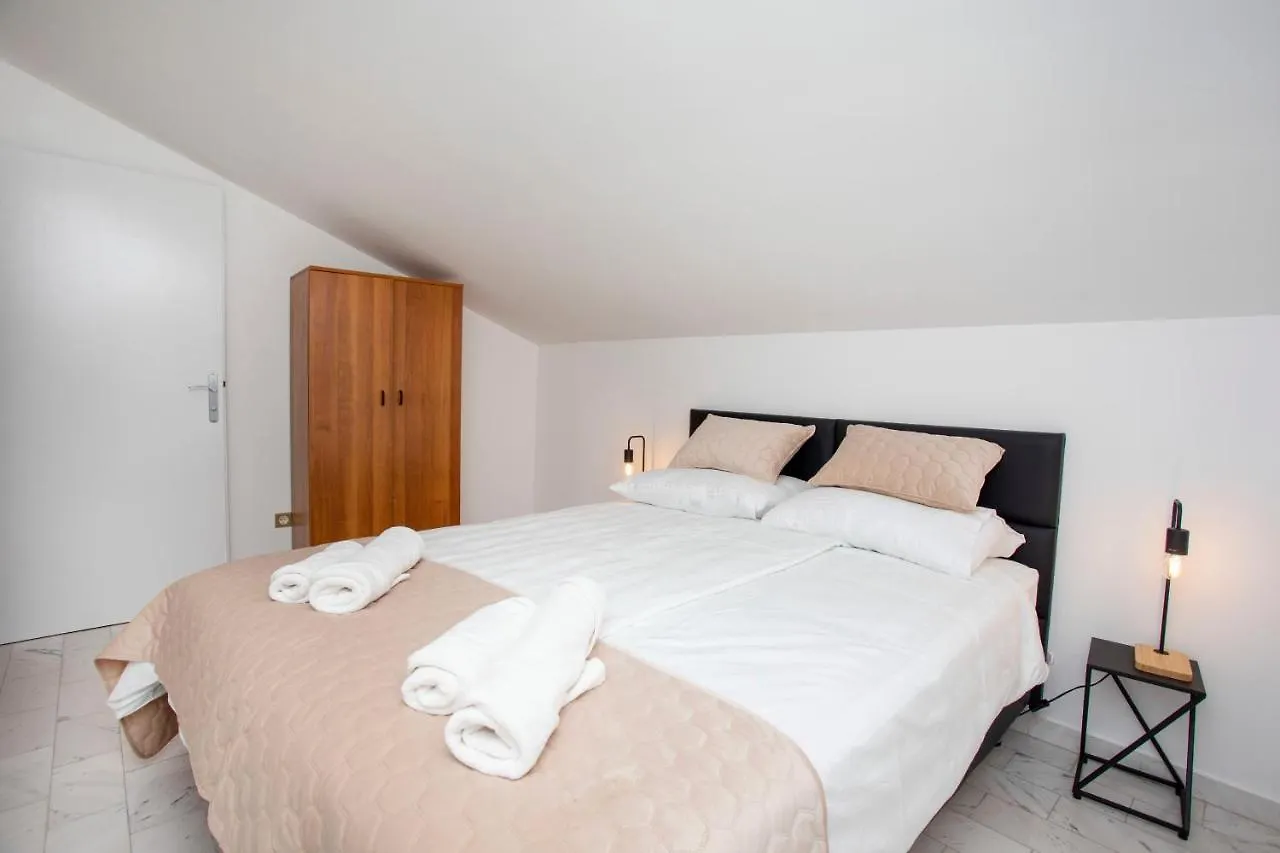 La Casa Di Marko Apartment Rabac Croatia